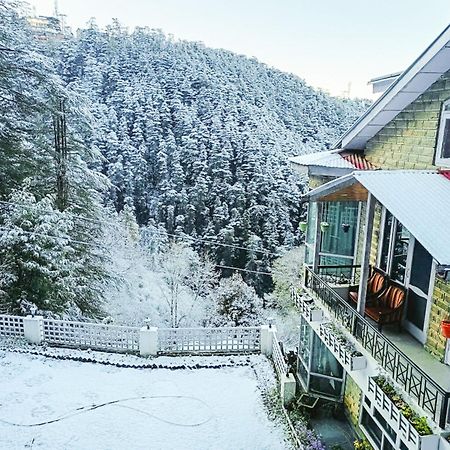 Vila Whispering Pines Šimla Exteriér fotografie