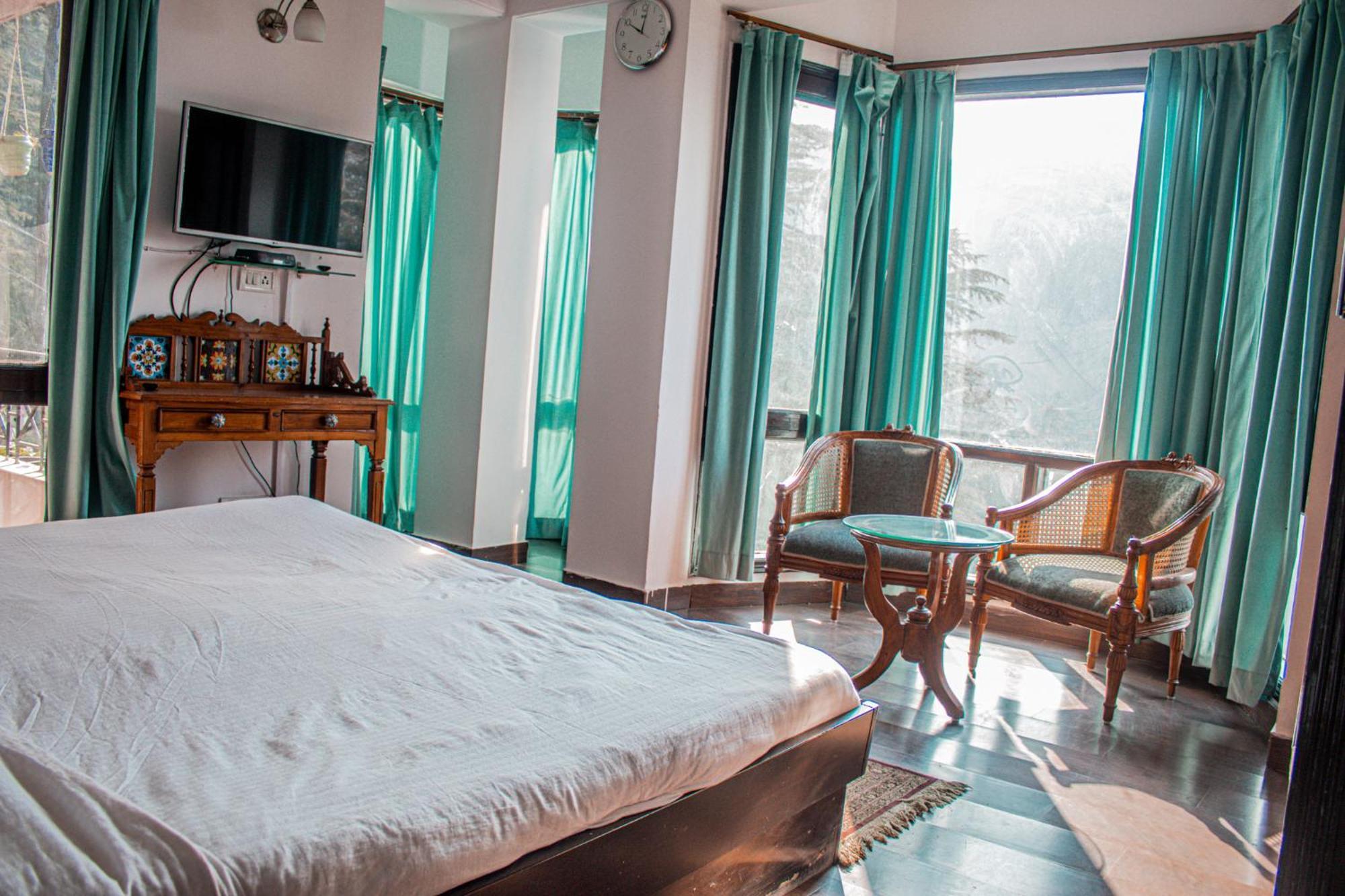 Vila Whispering Pines Šimla Exteriér fotografie