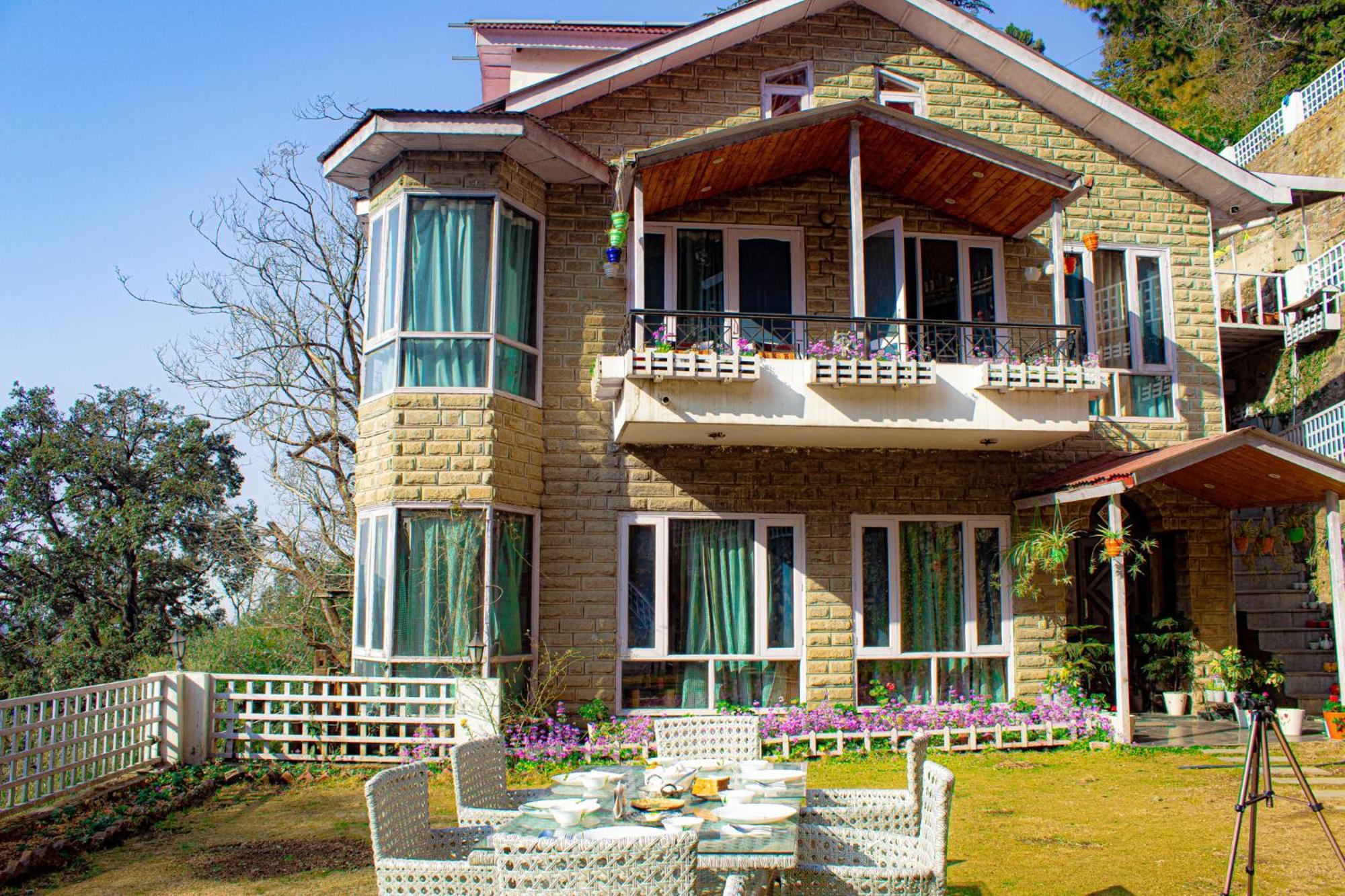 Vila Whispering Pines Šimla Exteriér fotografie